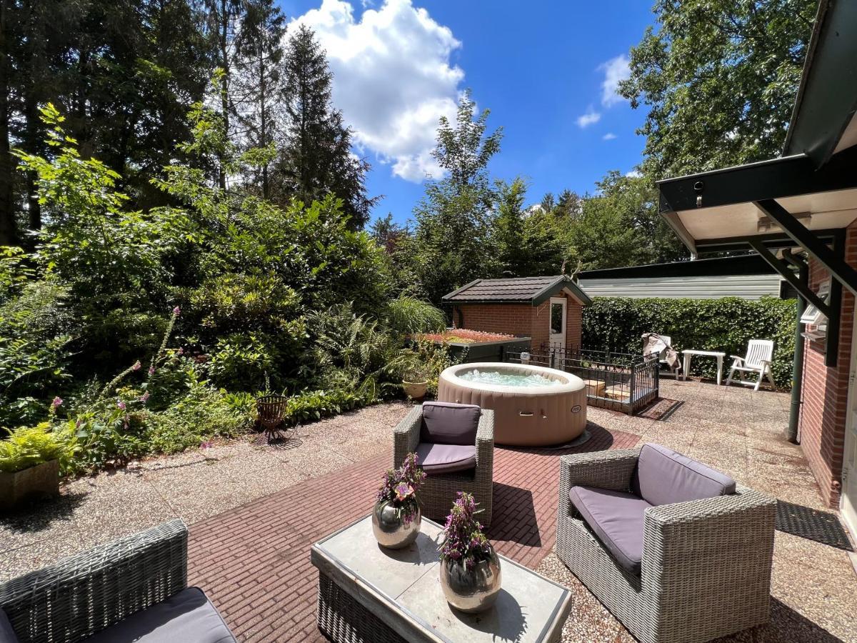 Apartamento Free Standing Vacation House Garden, Private Jacuzzi, Veluwe Woods Voorthuizen Exterior foto